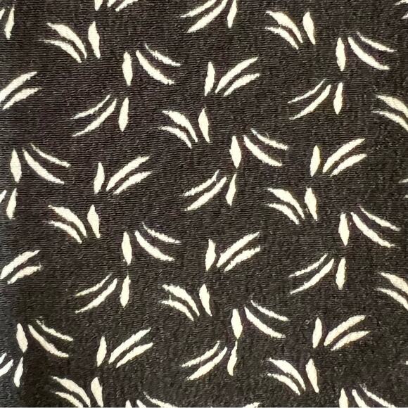 Loft black elastic waist wrap style skirt size 0 B111 - Picture 2 of 5